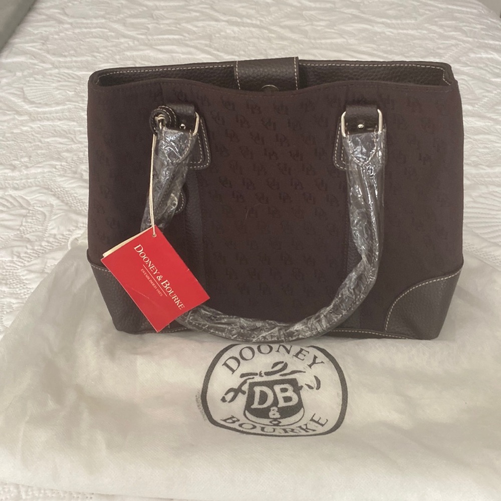 Dooney and Bourke Bag